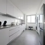 Seaview Wonder By Anna Apartment