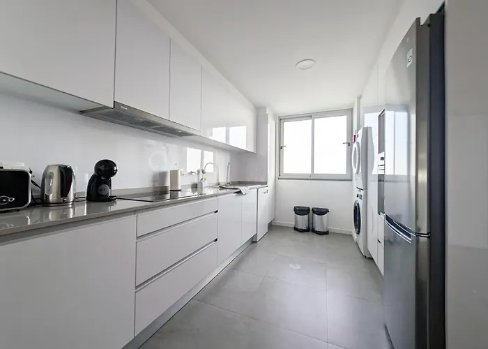 Seaview Wonder By Anna Apartment